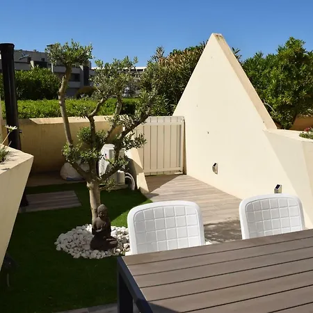 Heliopolis Cap D'agde Village Naturiste *